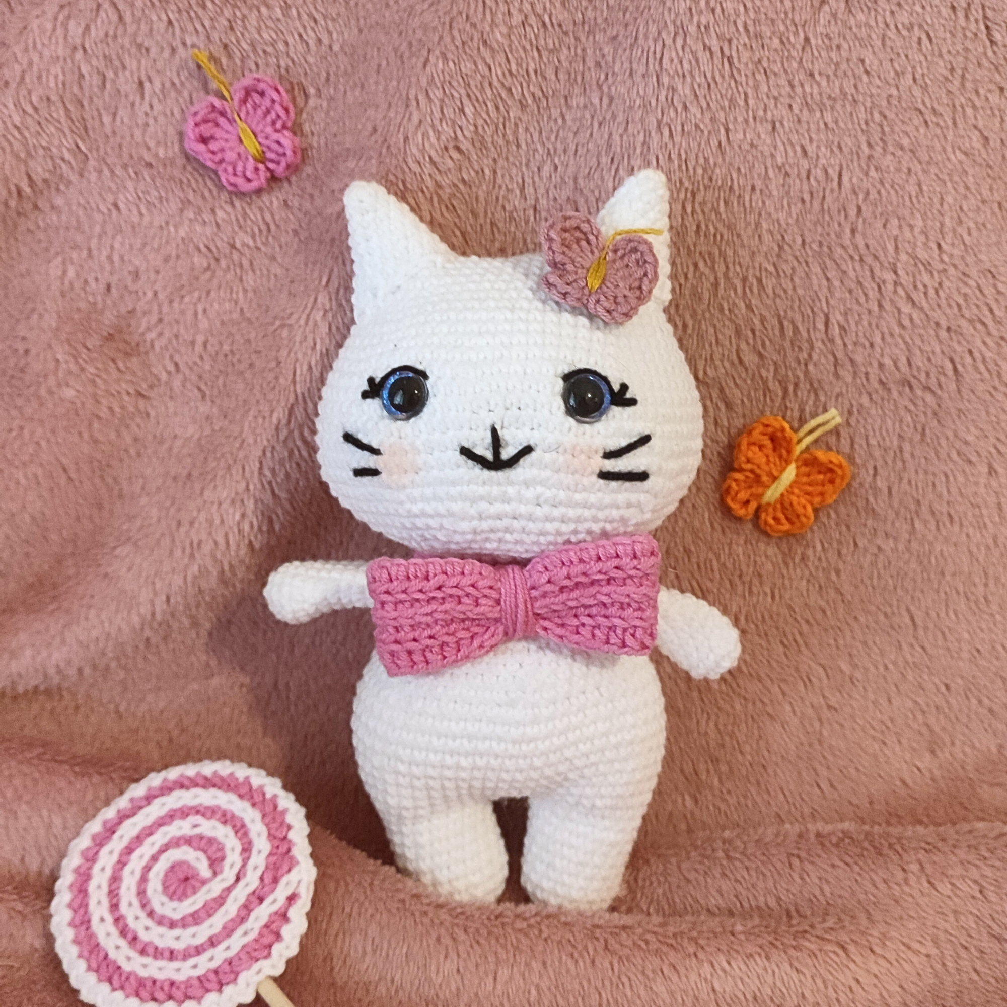 crochet cat